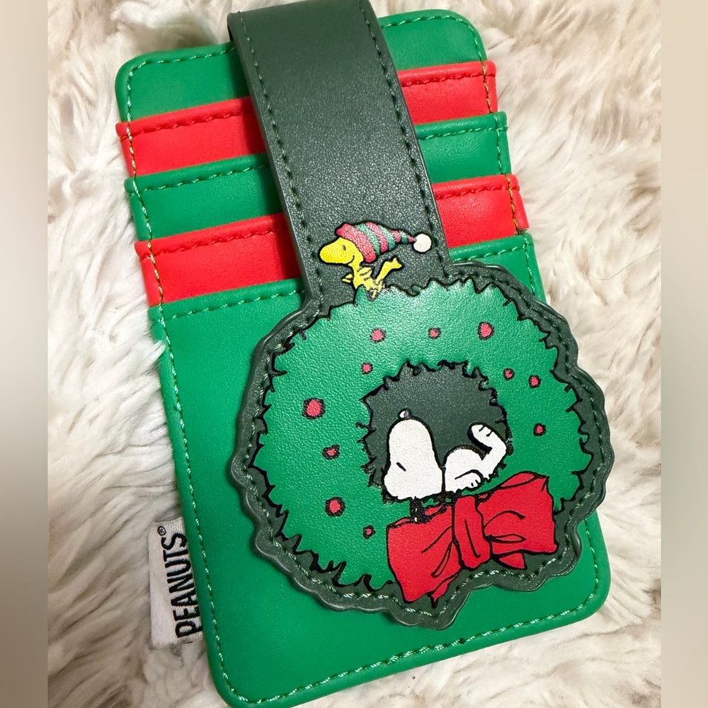 Snoopy loungefly card holder peanuts XMas collection